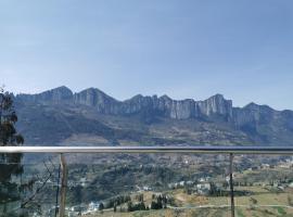 Enshi Zhouxiang Vacation Hotel, hotel v Enshi