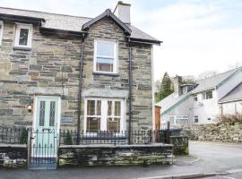 Llwyn Onn, holiday home in Dolwyddelan