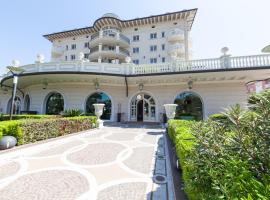 Palace Hotel, hotell i Milano Marittima