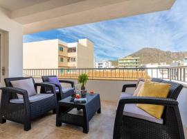 Piso Carles by Sealand Villas, hotel in Port de Pollensa