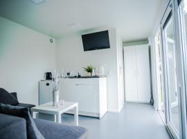 Maximus domki, casa rústica em Krynica Morska