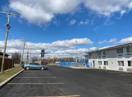 Motel 6-Fort Wayne, IN