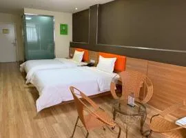 7Days Inn Yingshang LAN-STAR building materials market