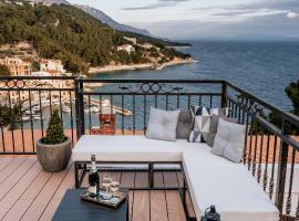 Villa AMore Brela, hotell i Brela