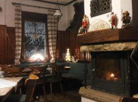 Turmgaststätte Löbau, hotel v destinaci Löbau