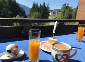 Ferienwohnung Laax mit Traumblick, großem Balkon und Terrasse