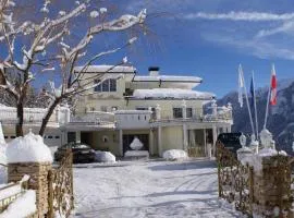 Das Land-Palais - Your lovely Mountain Hideaway