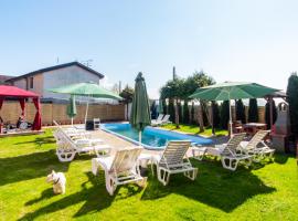 Aqua House Admirał – hotel w mieście Mielno
