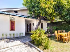 Studio Backpacker, Senggigi, hotell i Mataram