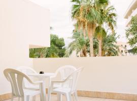 Festival Village Apartments, hotel i Salou