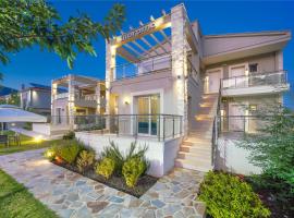 Iliorama Luxury Apartments, hotel i Skala Potamias