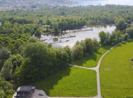 Swiss Lake Lodge, prázdninový dům v destinaci Noville