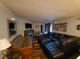 Winterplace Condos - Ski In Ski Out! E101, hotel with parking in Ghent