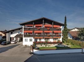 Appartementhaus Absmeier, hotel di Bad Fussing
