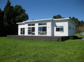 Alta House - Ohakune Holiday House, villa in Ohakune