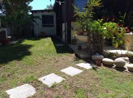 Brezza di mare appartamento in Villa con giardino e spiaggia ,casa vacanze al mare