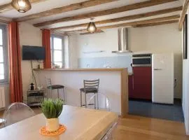 Appartement A-Mi-Chemin - Centre-ville de Tournus