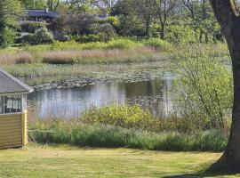 Hotel apartment with a lake view - 2 room apartment、ホスのアパートメント