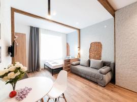 Затишні смарт-квартири в історичному центрі!, hotel in Uzhhorod