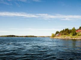 Sjövillan B&B, hotel v destinaci Vaxholm