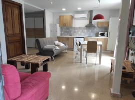 La Calera – apartament w mieście Guaro