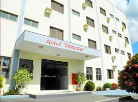 Hotel Veneza, hôtel à Ibaté près de : Aéroport d'Araraquara - AQA
