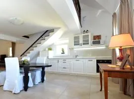 Effie Perine Apartments