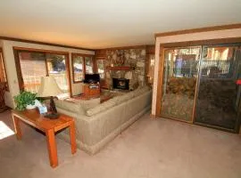 Mountainback #60, Corner Unit