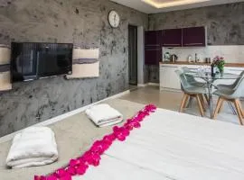 Apartamenty hoteLOVE z biokominkiem na Skale