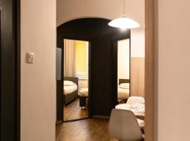 Apartments Museum, hotel di Koper