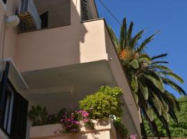 Apartment Bakarić, hotel in Veli Lošinj