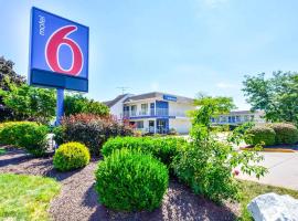 Motel 6-Windsor Locks, CT - Hartford, hotel em Windsor Locks