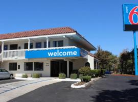 Motel 6-Paso Robles, CA, hotel en Paso Robles