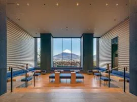 HOTEL CLAD