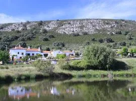 Palacio Viejo de Las Corchuelas