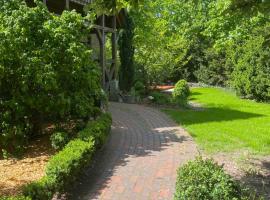 Ferienwohnung Nelly, hotel sa Hademstorf