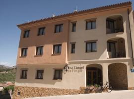 Ca l'&Agrave;ngel, hotel barato en Pinell de Bray