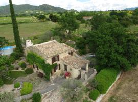 Maison Bijoux-de-Provence "Oliviers", hotel sa parkingom u gradu Puyméras