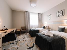 Krowodrza Centrum Konferencyjno - Hotelowe, hotel con tinas de hidromasaje en Cracovia