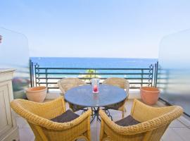BEACHSIDE SUITE PANORAMIC - PROMENADE HOLIDAY