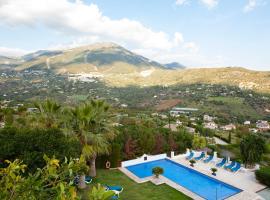 Hotel Cortijo de Salia, hotel v destinaci Alcaucín