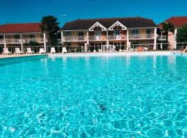 Appartement de 2 chambres avec piscine partagee jardin clos et wifi a Le Verdon sur Mer a 1 km de la plage