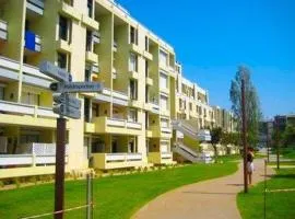 Charming Apartment in Troia, Garden View, 60 sqm