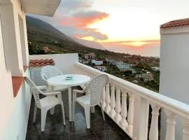 Cozy apartment with sea view in Frontera