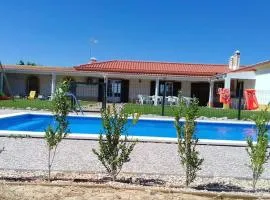 5 bedrooms villa with private pool furnished garden and wifi at Grandola