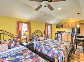 Pet-Friendly Poconos Abode - Pool, Pond and Fire Pit, spa hotel in Pleasant Mount
