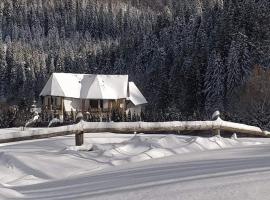 Садиба "Градний Узвіз"