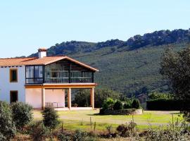 Casa Rural La Sierra de Monfragüe, hotel a Malpartida de Plasencia