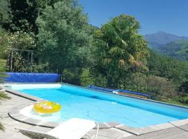 Villa de 3 chambres avec piscine privee jardin clos et wifi a Aspin en Lavedan, hotel sa Aspin-en-Lavedan
