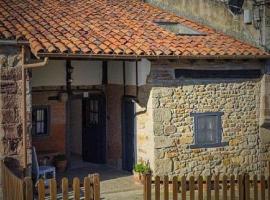 CASA TINA, casa de férias em Ruiseñada